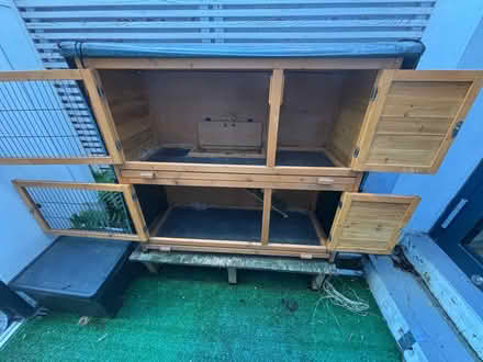 Photo of free Hutch for rabbit/guinea pig (Ealing W5) #3