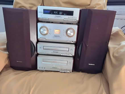 Photo of free Technics HD550 separates system for refurb (TN31) #1