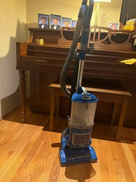Photo of free Shark Navigator vacuum (Los Gatos 95032) #1