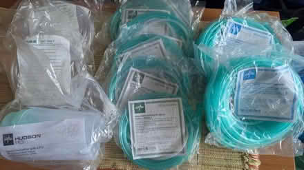 Photo of free oxygen tubing and cannulas (Kent Island) #1
