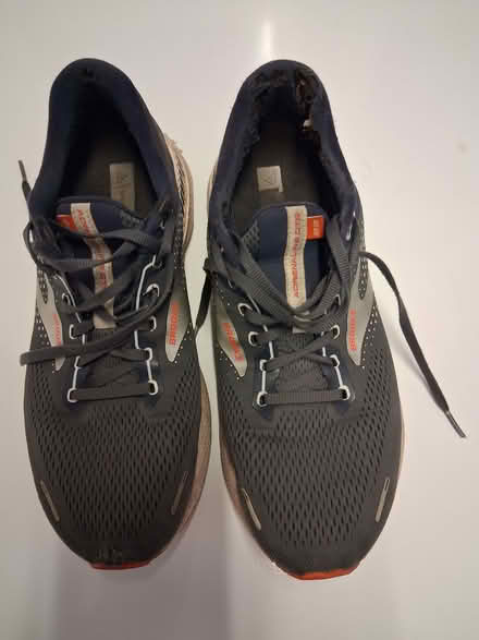 Photo of free Brooks Adrenaline GTS road running shoes size 10 wide (2E) (Bernards Heath AL1) #1
