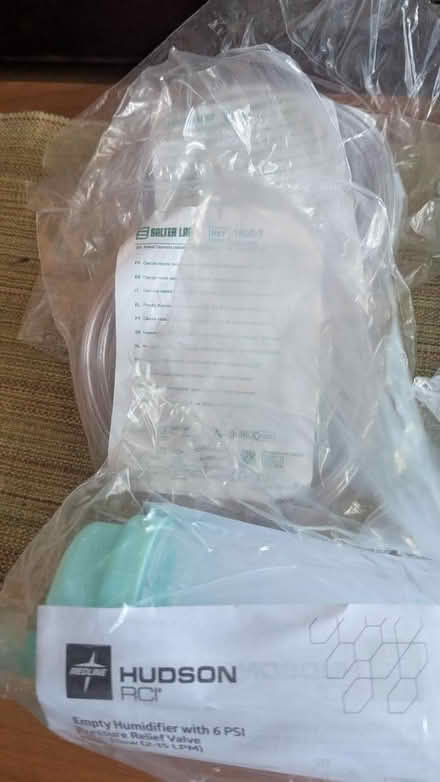 Photo of free oxygen tubing and cannulas (Kent Island) #4