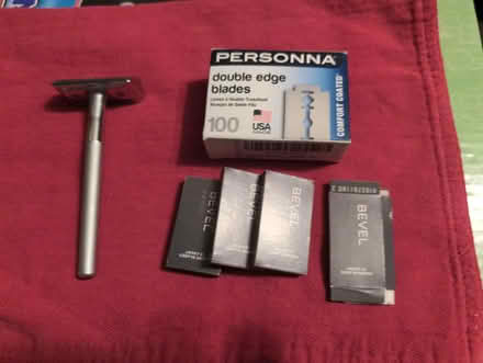 Photo of free Razor set (North Fremont/union City area) #1