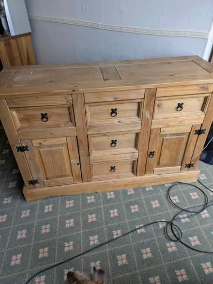 Photo of free Side board cupboard (Kingshurst B37) #1