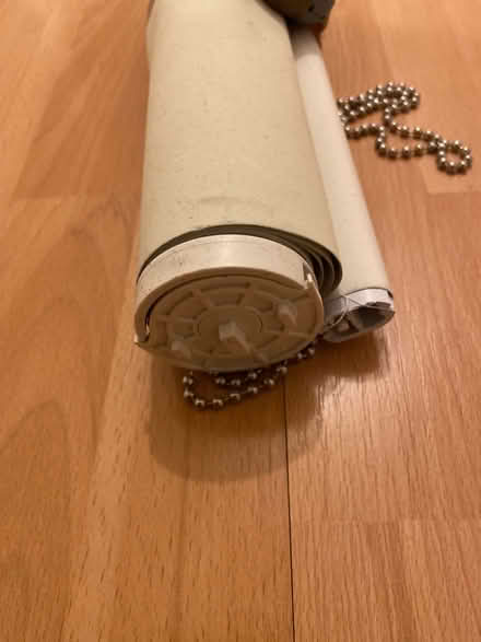 Photo of free White roller blind (blackout) (Hove Green BN3) #2
