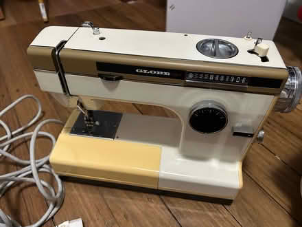 Photo of free sewing machine (Neutral Bay) #1