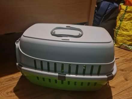 Photo of free Cat carrier π (Willesden) #2