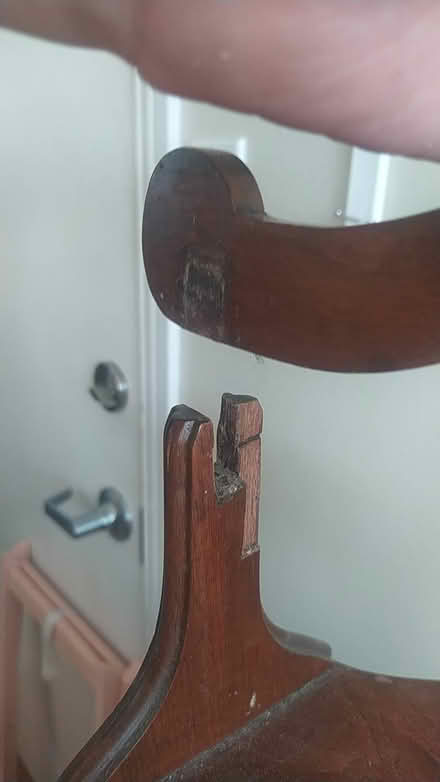 Photo of free Magazine Rack Table (North Vanier) #1