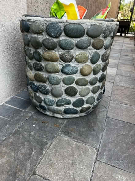 Photo of free Concrete planter (WM. Brookhurst and bolsa) #1