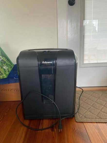 Photo of free Paper shredder (Belmont) #1