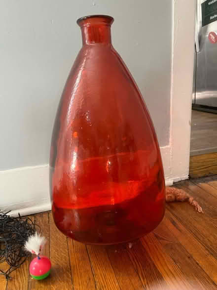 Photo of free Red vase (W Bethlehem) #1