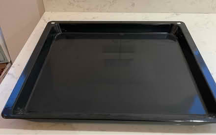 Photo of free Metal roasting tray (Shenley WD7) #1