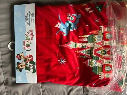 Photo of free Disney Christmas tree skirt (New Hyde Park) #1