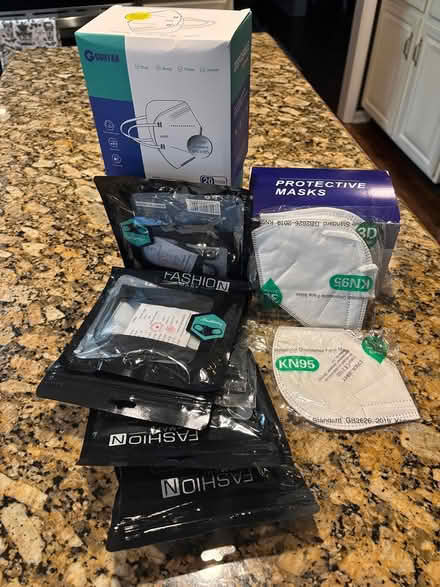 Photo of free Protective Masks (Hannover & Ballenger) #1
