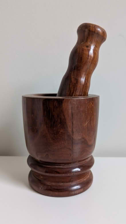 Photo of free Wooden mortar and pestle (Islington N1) #1