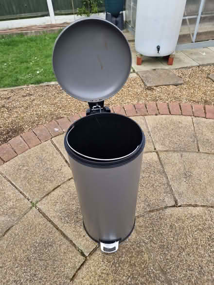 Photo of free FLIP up lid Waste Bin (CT14) #2