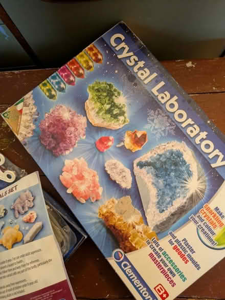 Photo of free Crystal laboratory kit (Fry’s Hill OX4) #1