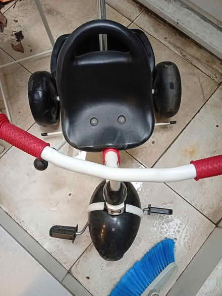 Photo of free Kettler kids push bike with handle (Richmond TW9) #3