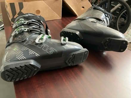 Photo of free Ski boots (El Sobrante, CA) #4