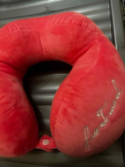 Photo of free Pink Neck Cushion (NE15) #2