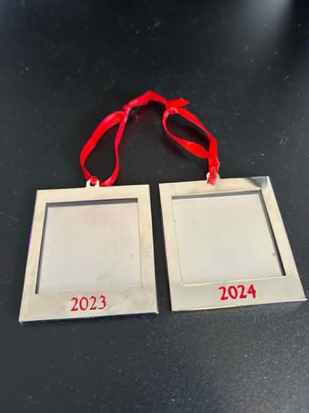 Photo of free 2 Lenox photo ornaments (McLean near Spring Hill Road) #1
