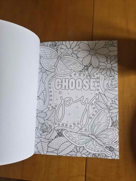Photo of free Adult colouring book (HA7) #2