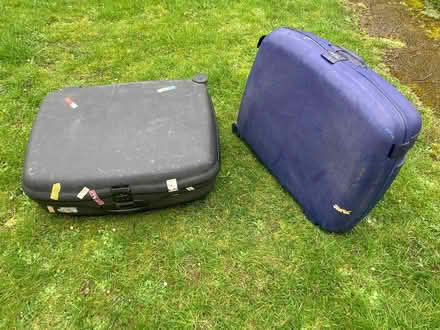 Photo of free Samsonite suitcases (Alton GU34) #1