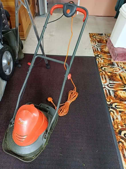 Photo of free Lawnmower (Cherwell Heights OX16) #1