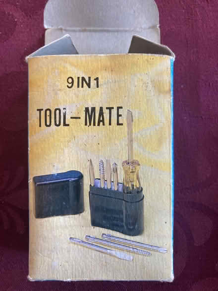 Photo of free Small Screwdriver Set (Near Eubank Costco) #1