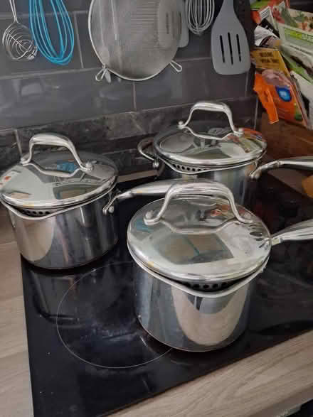 Photo of free Set of saucepans (Oxford ST6) #1
