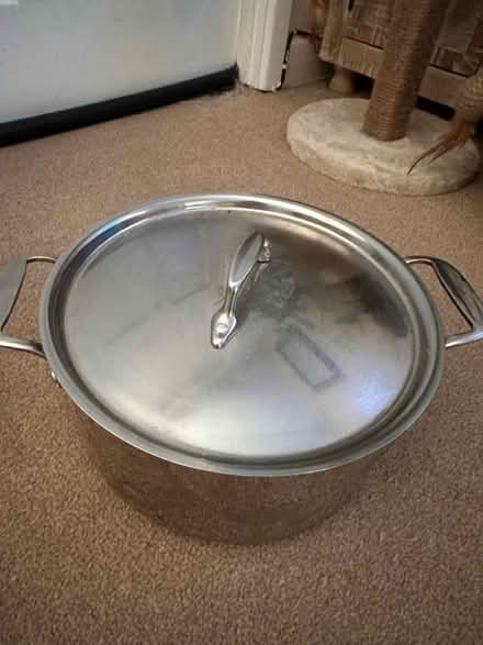 Photo of free 5L solid metal pot (RG30, Reading West) #1