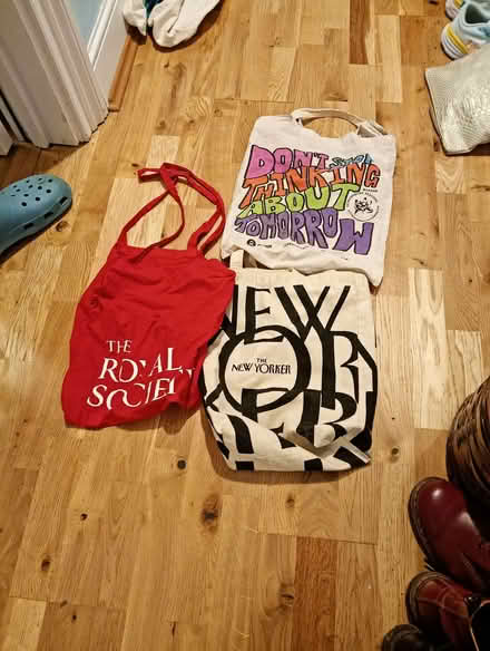 Photo of free Medley of cotton tote bags (Kentish Town NW5) #2