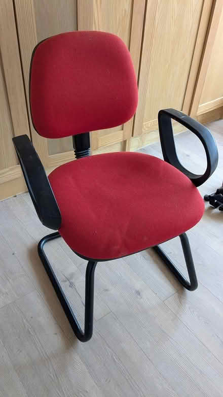 Photo of free Office chair and desk (Dublin) #1