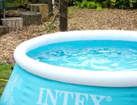 Photo of free paddling pool intex (WA16) #2