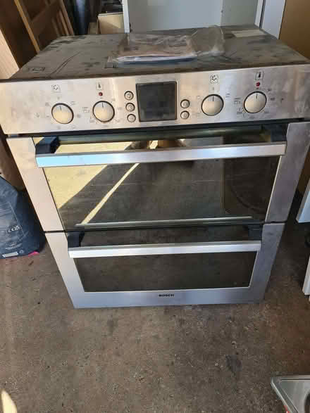 Photo of free Bosch double oven, built-in (Bisley Old Road GL5) #1