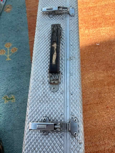 Photo of free Flight case Aluminium (Birchwood LN6) #2