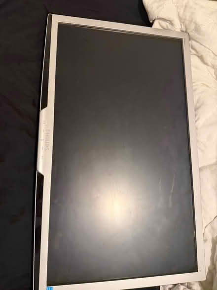 Photo of free 2 monitors (Whitehouse MK8) #2