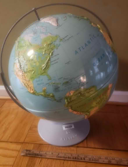 Photo of free globe (Silver Spring, MD 20902) #2