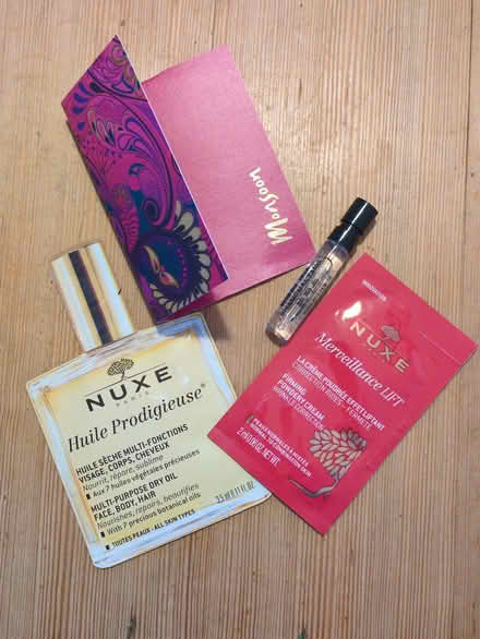 Photo of free Perfume and face cream samples (Bath) #1