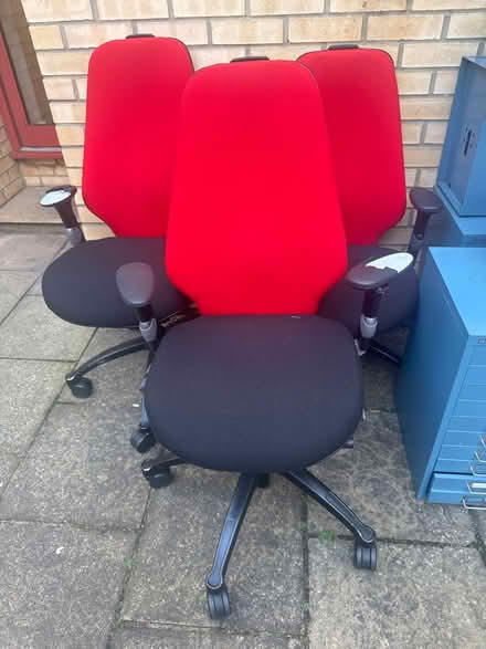 Photo of free Chairs. Cabinets, wooden pallets (Peckham, SE15) #2