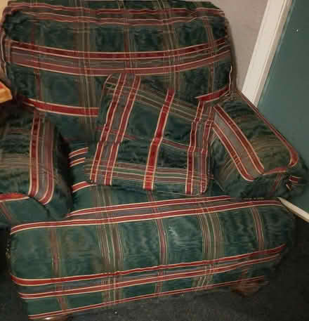Photo of free sofa (AB25) #2