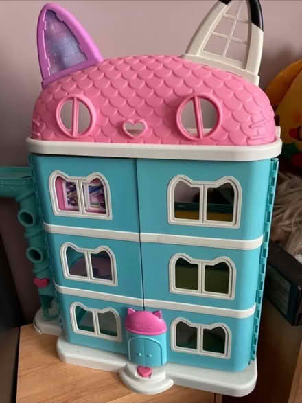 Photo of free Various toys &books (SG17) #2