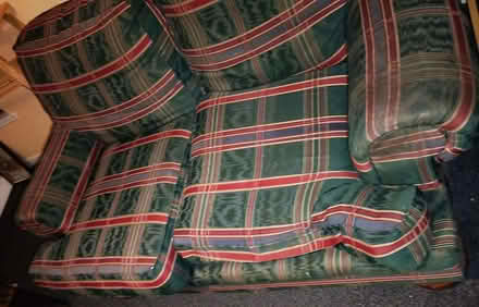 Photo of free sofa (AB25) #1