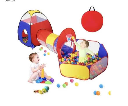 Photo of free Plastic balls & pop up ball pit (Finchley N3) #3