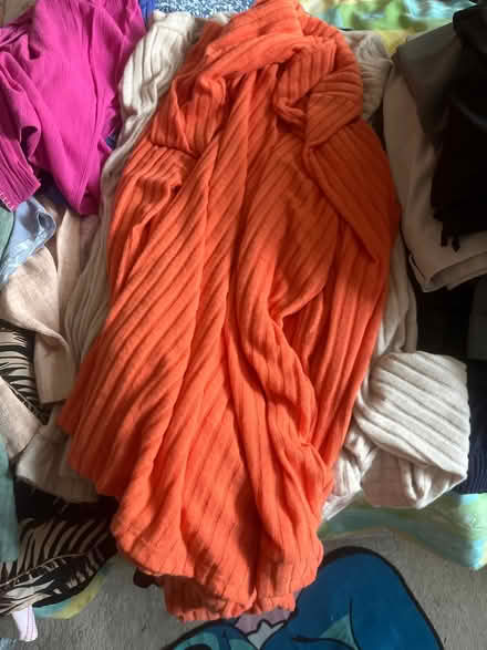 Photo of free Size 22 & 24 ladies clothes (Fallin FK7) #3