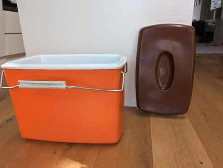 Photo of free Vintage cool box (BN43) #1