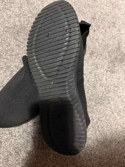 Photo of free Size 8 wide feet Black shoes (Carntyne G32) #3