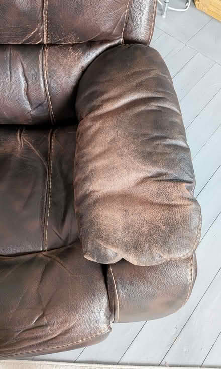 Photo of free Arm chair. Electric recliner (Alverthorpe WF2) #2