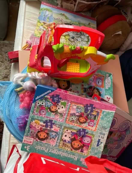 Photo of free Various toys &books (SG17) #1