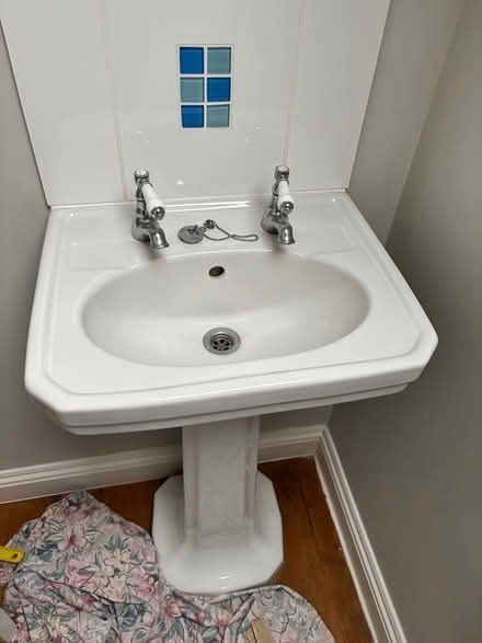 Photo of free Bathroom pedestal basin (Brownshill) #2